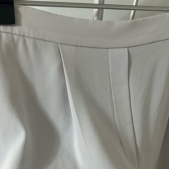 Light Blue Grey Shorts Babaton - Picture 2 of 5